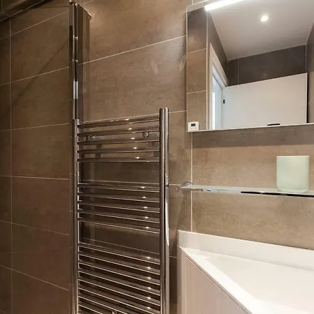 Апартаменты On La Croisette: Luxe 2 Bedrooms/ 2 Baths Канны